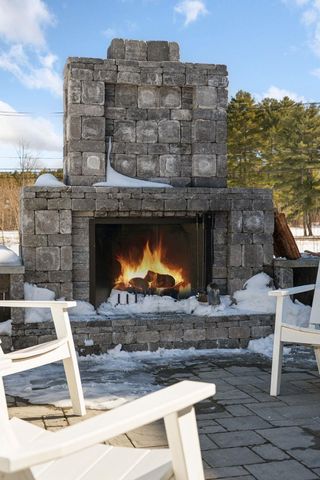 6 Shipwright Way, Newington, NH 03801