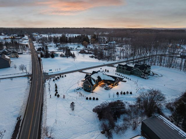 6 Shipwright Way, Newington, NH 03801