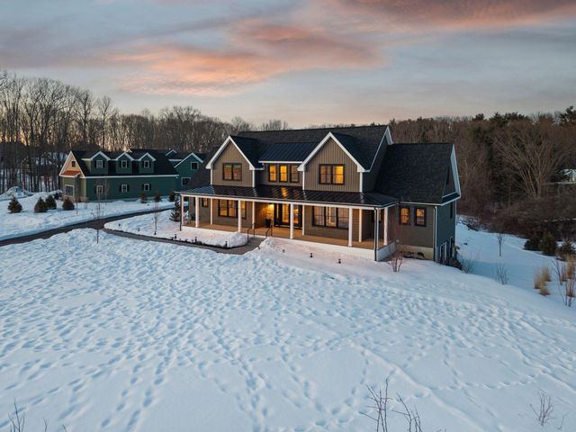 6 Shipwright Way, Newington, NH 03801