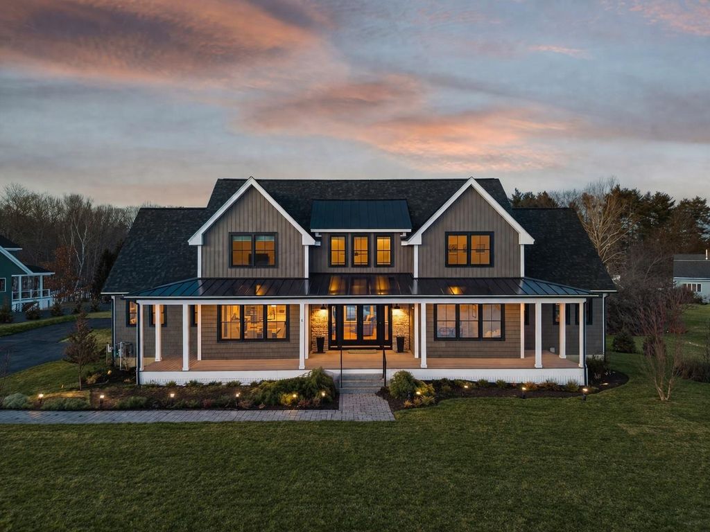 6 Shipwright Way, Newington, NH 03801