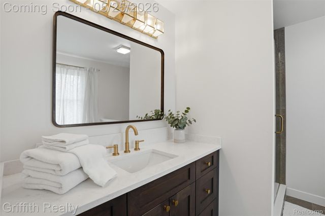 10232 Spencer Road, Brighton Township, MI 48114