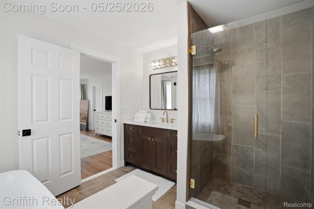 10232 Spencer Road, Brighton Township, MI 48114