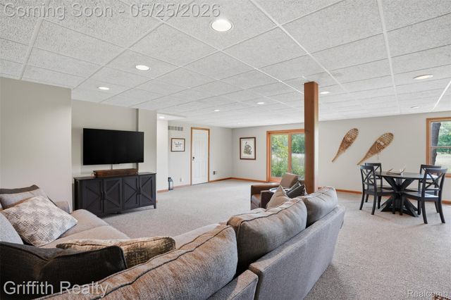 10232 Spencer Road, Brighton Township, MI 48114