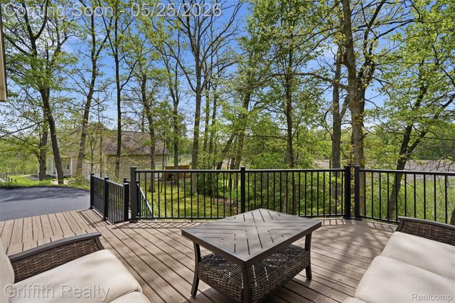 10232 Spencer Road, Brighton Township, MI 48114
