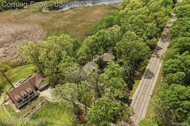 10232 Spencer Road, Brighton Township, MI 48114
