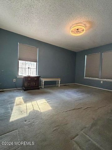 56 Orchard Court, Jackson, NJ 08527