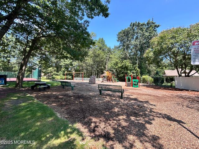 56 Orchard Court, Jackson, NJ 08527