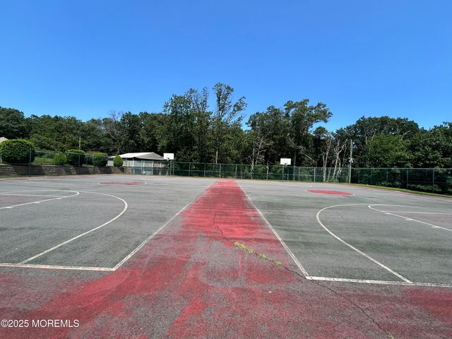 56 Orchard Court, Jackson, NJ 08527