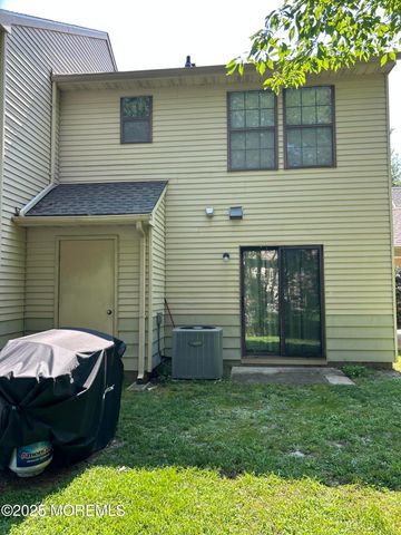 56 Orchard Court, Jackson, NJ 08527