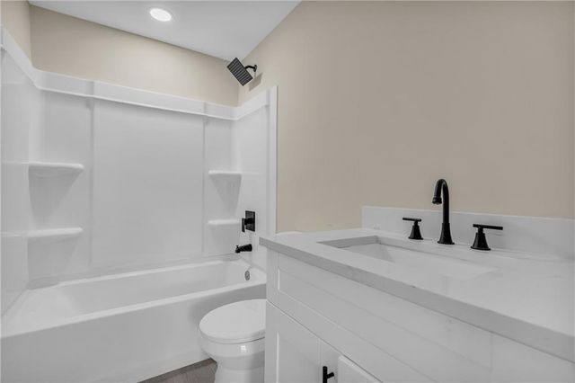 5333 Olde Street, Stone Mountain, GA 30088