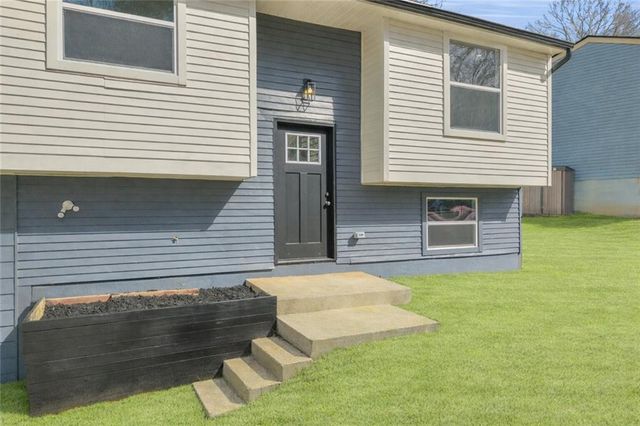 5333 Olde Street, Stone Mountain, GA 30088