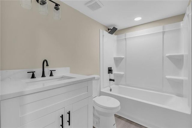 5333 Olde Street, Stone Mountain, GA 30088