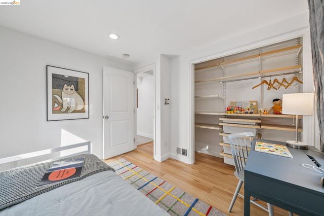 737 Cary Dr, San Leandro, CA 94577