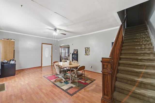 1205 S 2nd Street, Oskaloosa, IA 52577