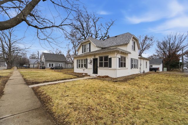 1205 S 2nd Street, Oskaloosa, IA 52577