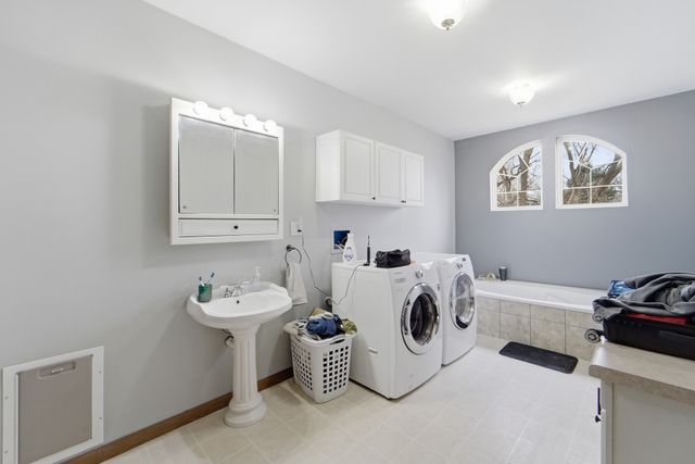 1205 S 2nd Street, Oskaloosa, IA 52577