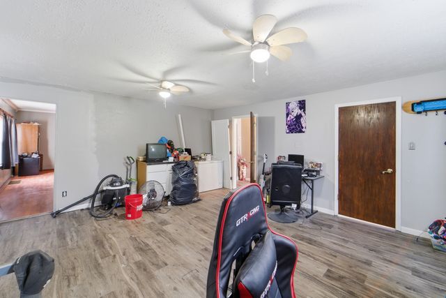 1205 S 2nd Street, Oskaloosa, IA 52577