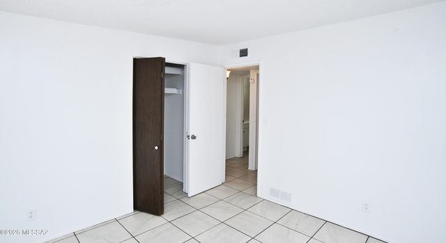 3663 E Ellington Place, Tucson, AZ 85713