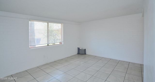 3663 E Ellington Place, Tucson, AZ 85713