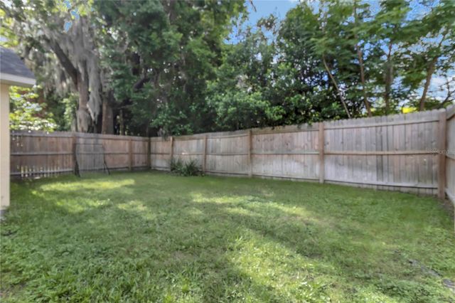 105 HOLLOWAY COURT, Sanford, FL 32771