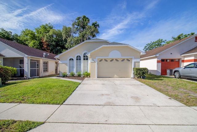 105 HOLLOWAY COURT, Sanford, FL 32771
