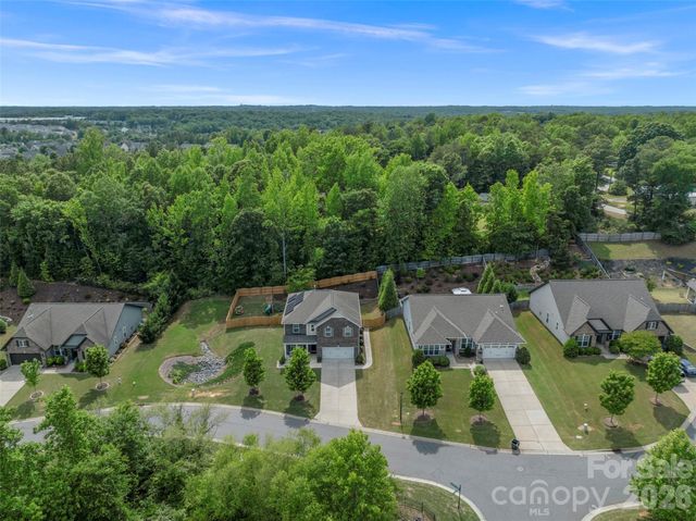 3043 Carriage Oak Way, Fort Mill, SC 28707