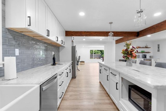 528 Queensbury Way, Yuba City, CA 95991