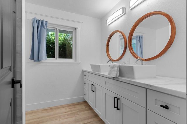 528 Queensbury Way, Yuba City, CA 95991