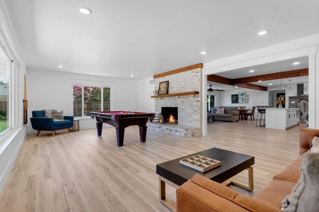 528 Queensbury Way, Yuba City, CA 95991