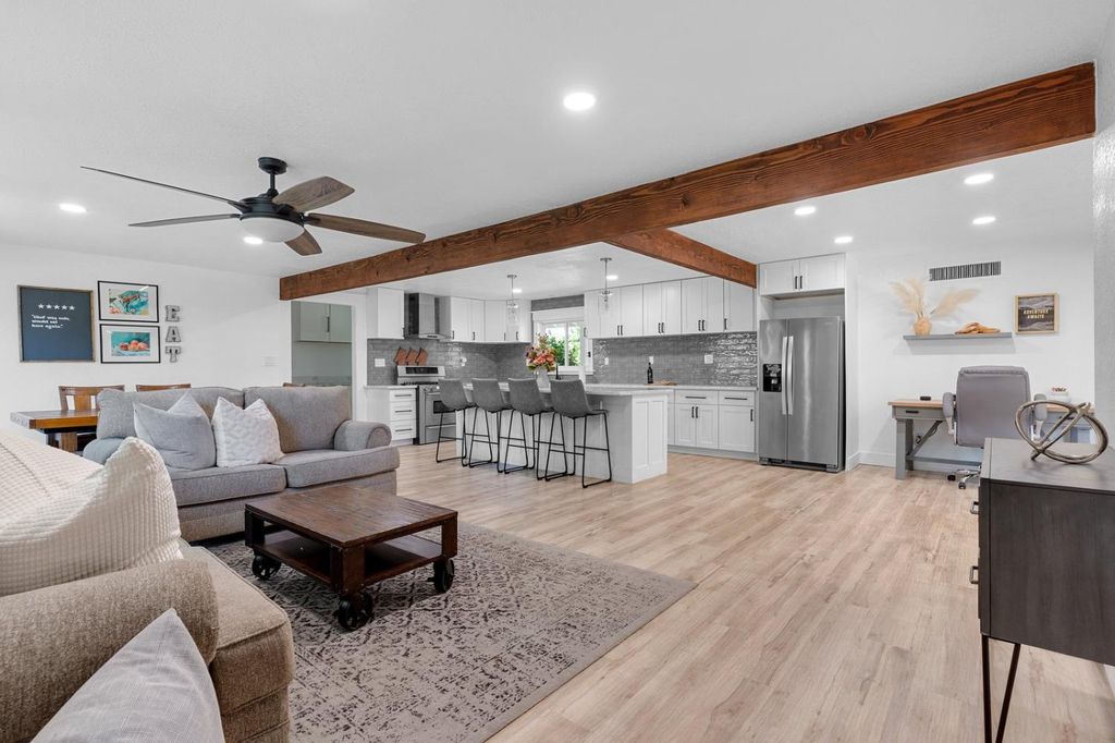 528 Queensbury Way, Yuba City, CA 95991