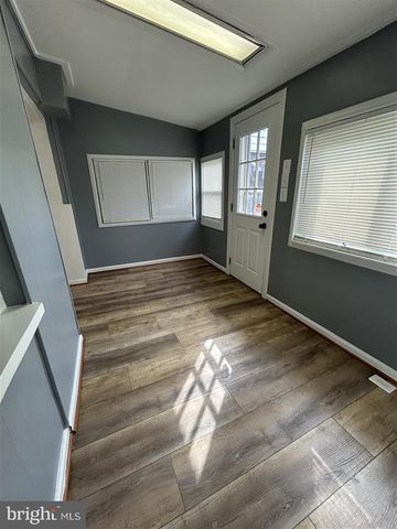 8333 KAVANAGH RD, Baltimore, MD 21222