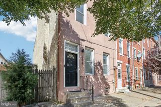 2538 EMERALD STREET, Philadelphia, PA 19125