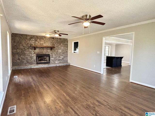 525 27TH AVENUE, Center Point, AL 35215