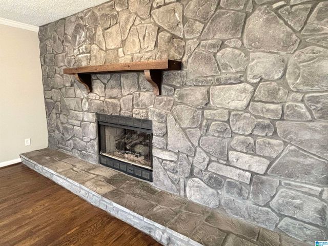 525 27TH AVENUE, Center Point, AL 35215