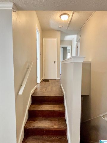 525 27TH AVENUE, Center Point, AL 35215