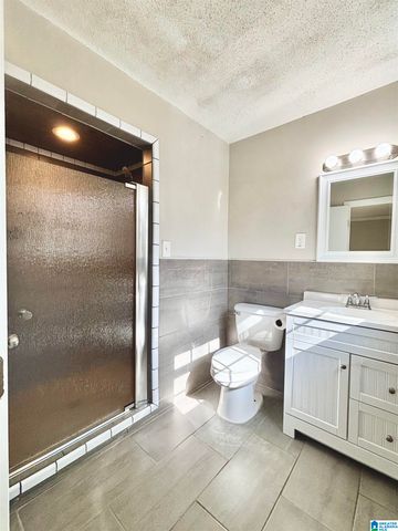 525 27TH AVENUE, Center Point, AL 35215