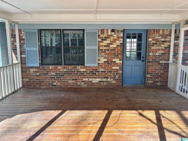 525 27TH AVENUE, Center Point, AL 35215