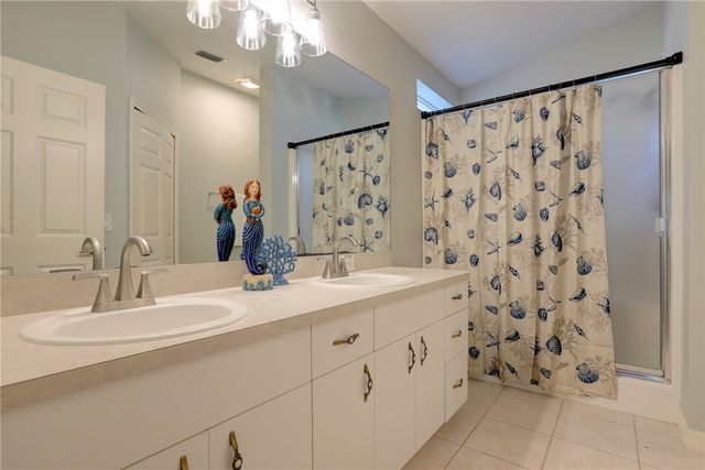 590 Cottonwood Road, Sebastian, FL 32958