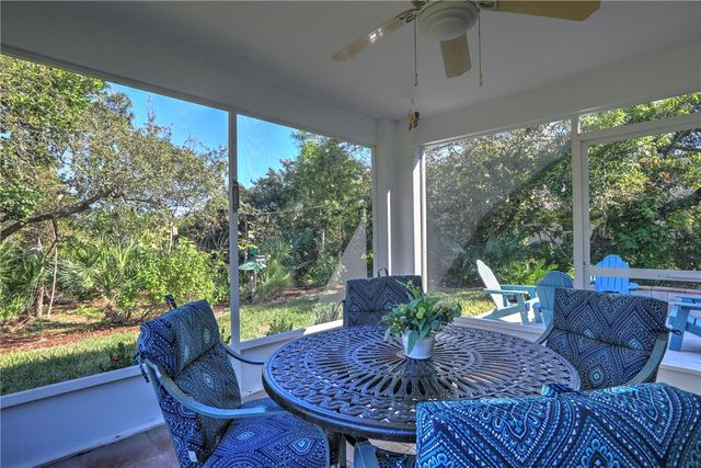 590 Cottonwood Road, Sebastian, FL 32958