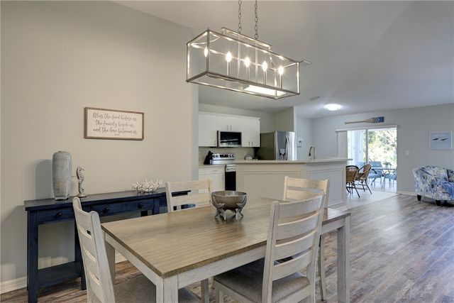 590 Cottonwood Road, Sebastian, FL 32958