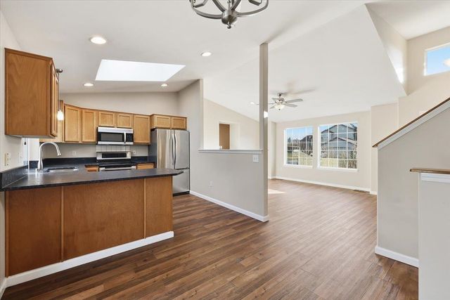 305 E Midway Rd, Colbert, WA 99005