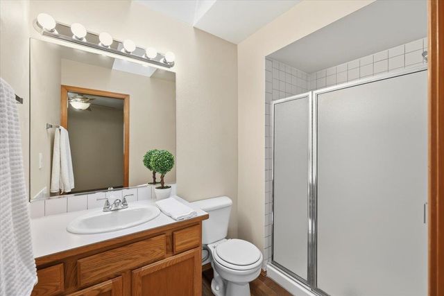 305 E Midway Rd, Colbert, WA 99005