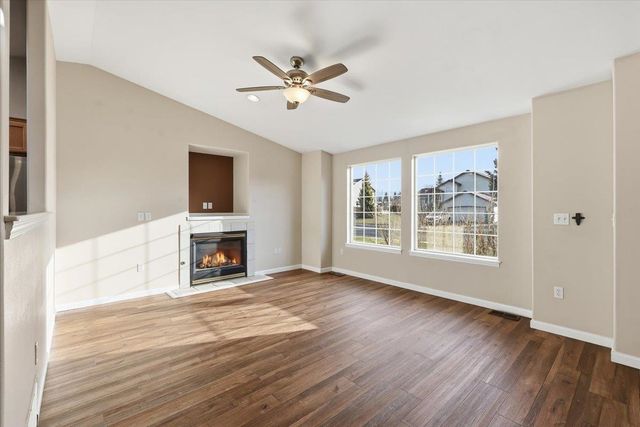 305 E Midway Rd, Colbert, WA 99005