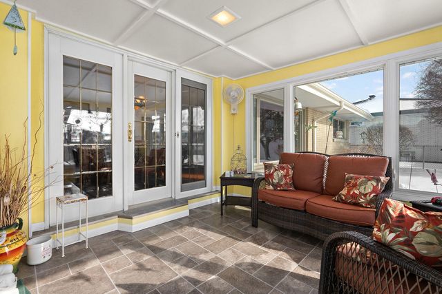 6225 W 129th Street, Palos Heights, IL 60463