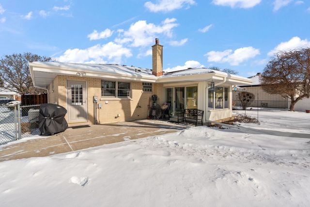 6225 W 129th Street, Palos Heights, IL 60463