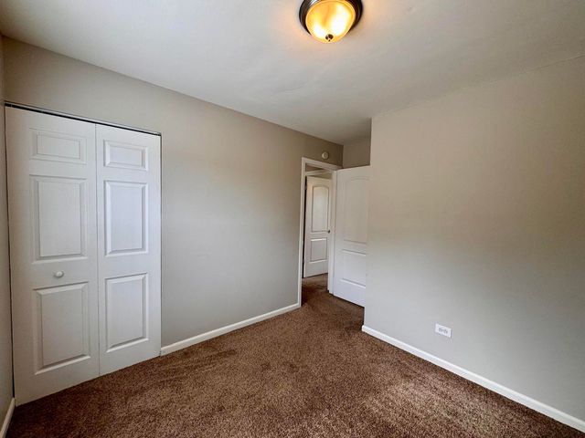 20552 S Frankfort Square Road, Frankfort, IL 60423