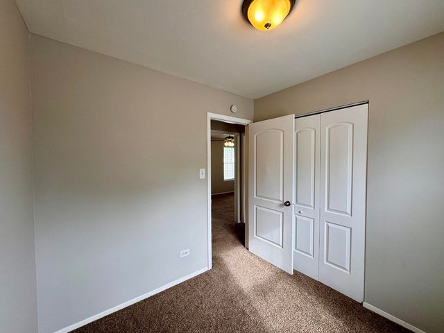 20552 S Frankfort Square Road, Frankfort, IL 60423