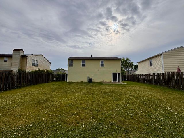 20552 S Frankfort Square Road, Frankfort, IL 60423