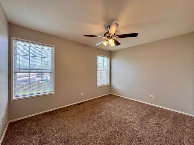 20552 S Frankfort Square Road, Frankfort, IL 60423