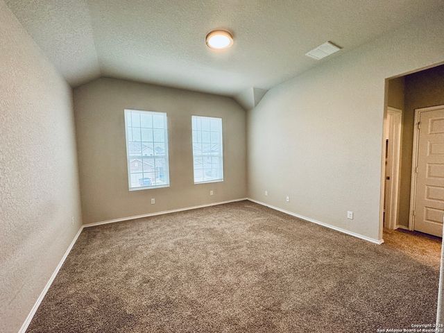 10546 Green Lake Dr, San Antonio, TX 78223